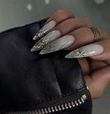 Glamorous Platinum Polish: Shimmering Elegance for Your Nails